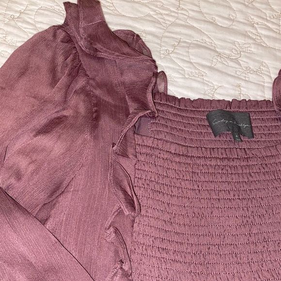 ANTHROPOLOGIE SUNDAY IN BROOKLYN CARMELA SMOCKED BLOUSE - Picture 3 of 3